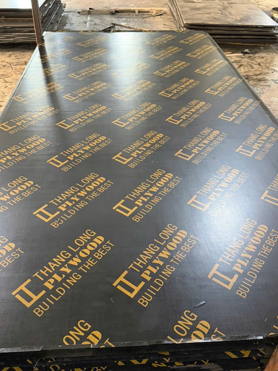 Cung Cấp 150 Tấm Ván Ép Phủ Phim 18mm 1000x2000 từ Bắc Giang Giao về Quãng Trường Tp. Thái Nguyên Trong Ngày