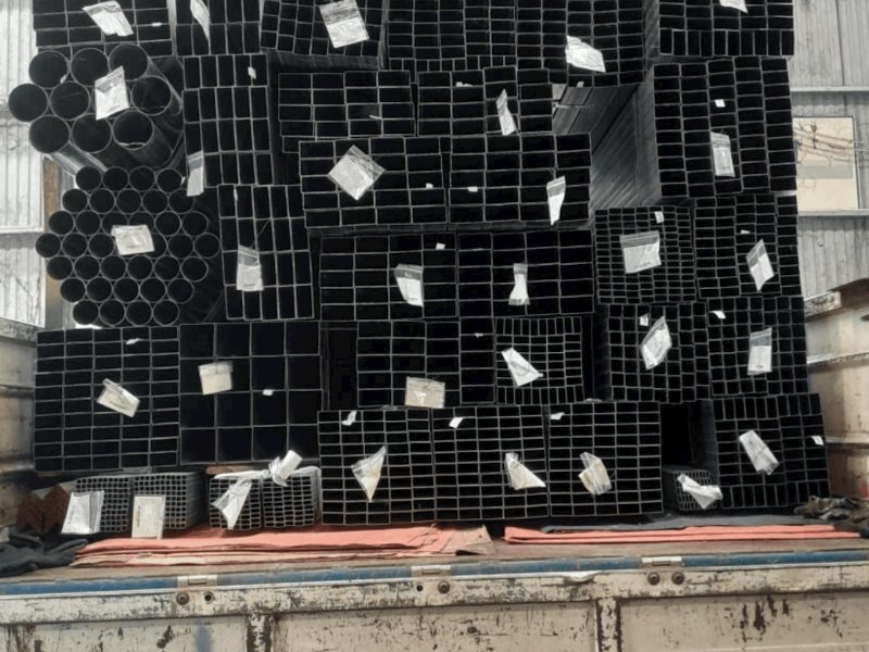 Thép hộp đen 200x200, 250x250, 300x300 KIMSTEEL: bảng kg/cây dày 3,5–12 ly, giá mỗi cây và cách vận chuyển