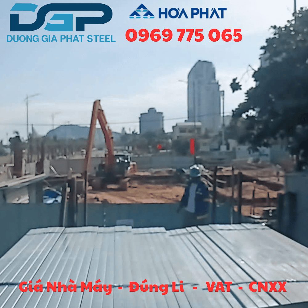 Thép hộp mạ kẽm làm xà gồ cốp pha tại công trình – Dương Gia Phát